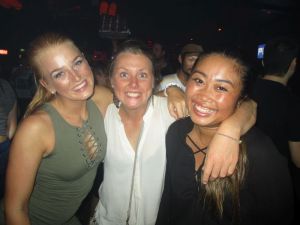 Loving life with the sweetdish girls on the davy flue